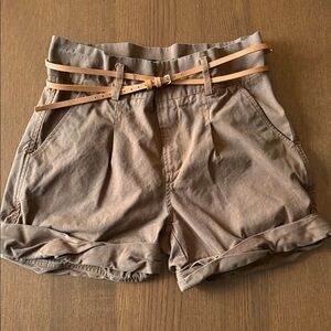 FUNKTIONAL - High-Waist Rolled Hem Women’s Shorts - w/ leather double wrap belt